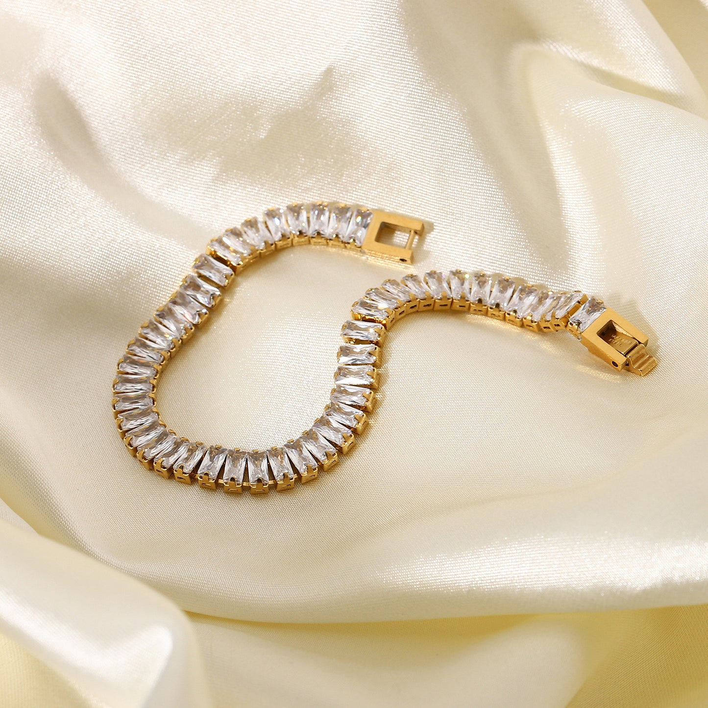 B3 Bracelet
