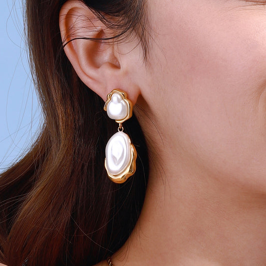 E4 18k Golden earrings